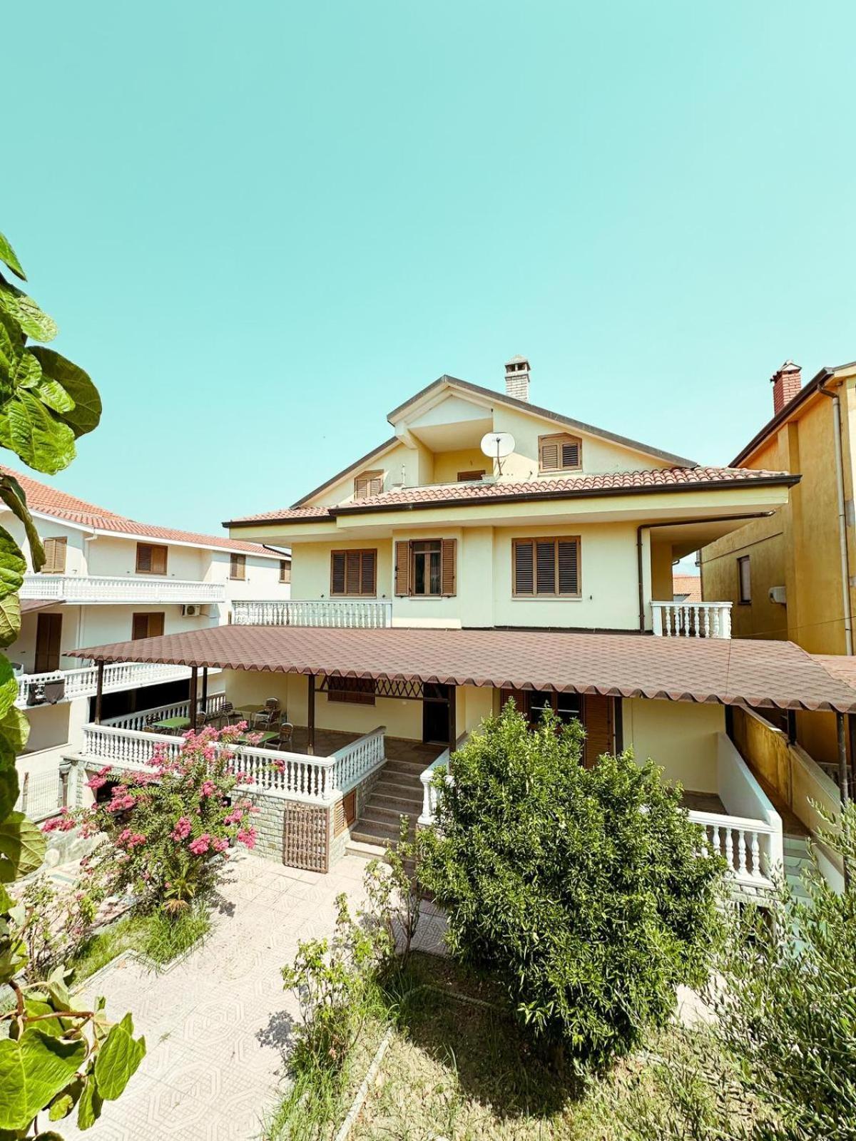 Vizion Hotel Szkodra Zewnętrze zdjęcie